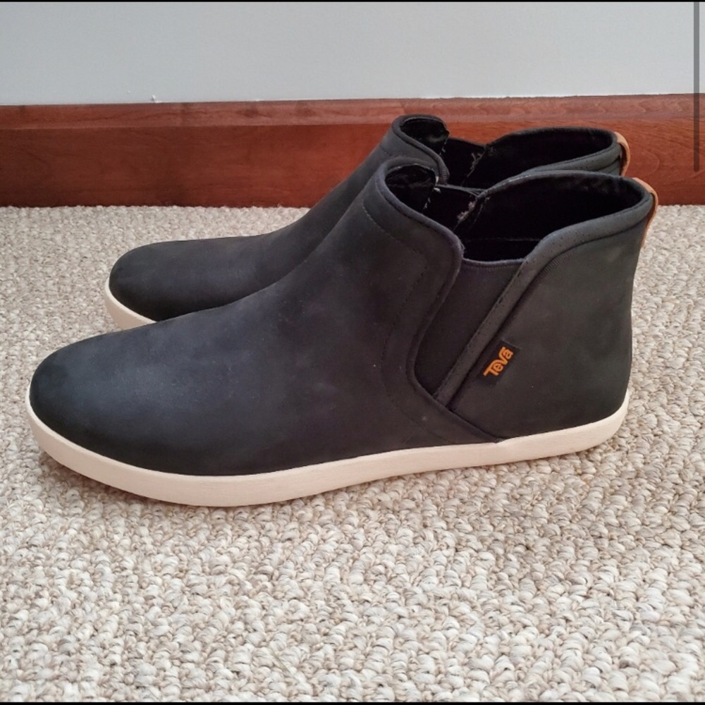 Teva Willow Chelsea ankle boot